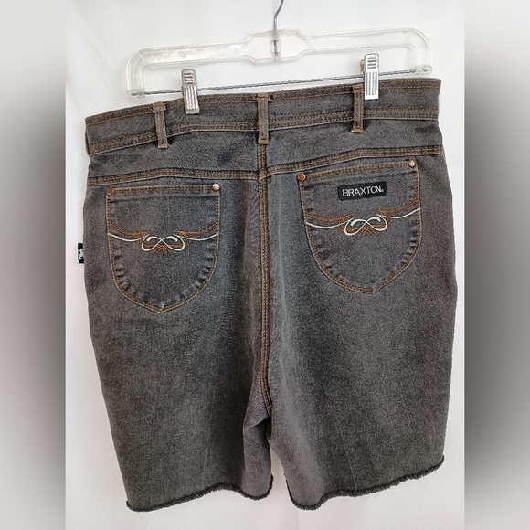 BRAXTON Stretch Jeans Burmuda Shorts with Logo (#1,428) - Picture 6 of 8